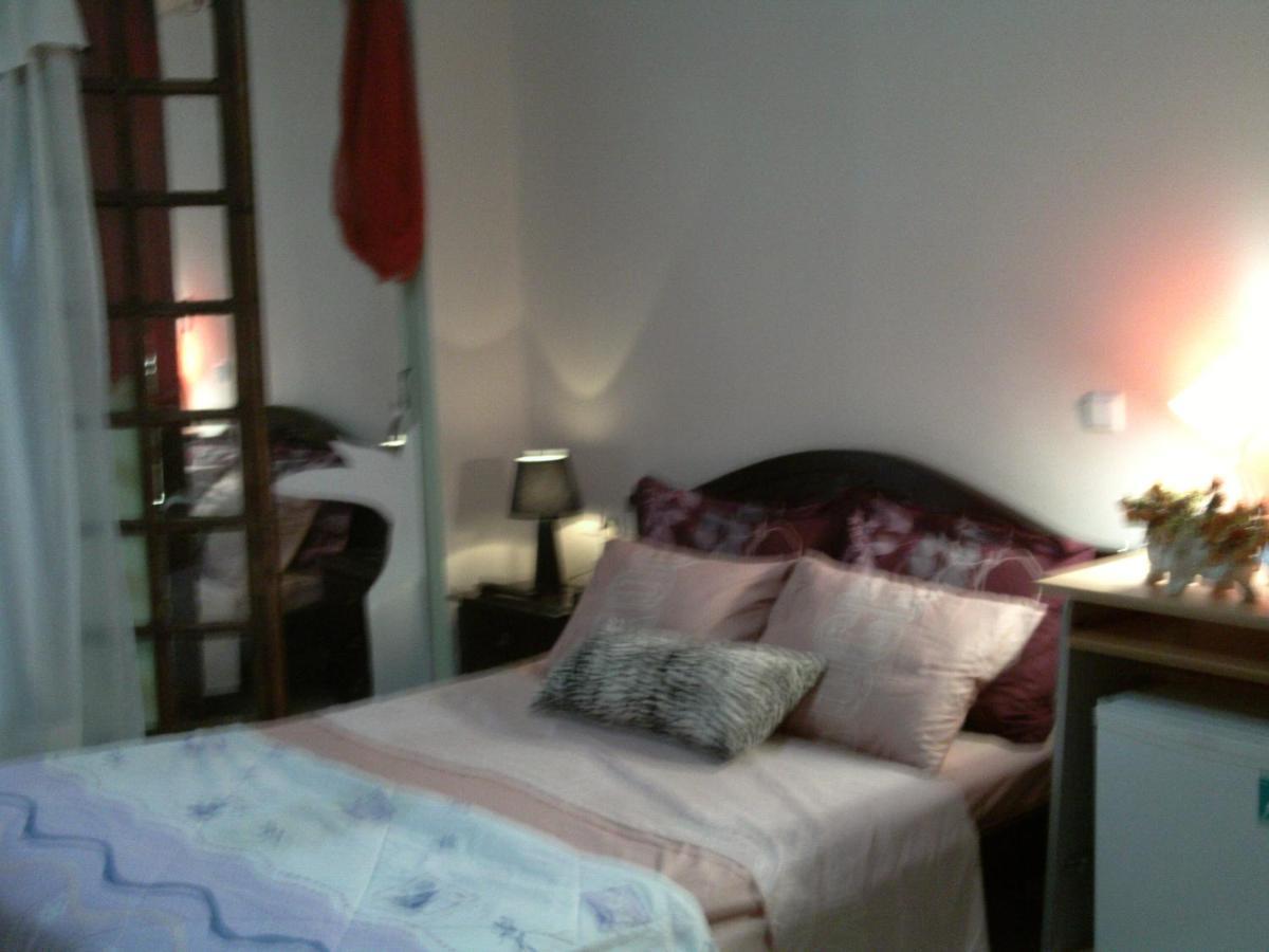 Just Simple Hostel Каламата Екстериор снимка