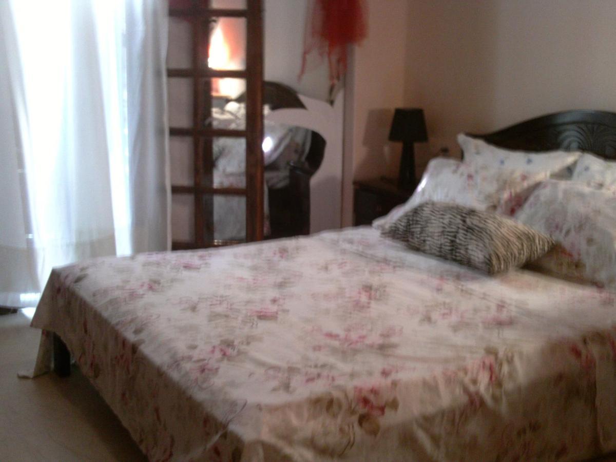 Just Simple Hostel Каламата Екстериор снимка